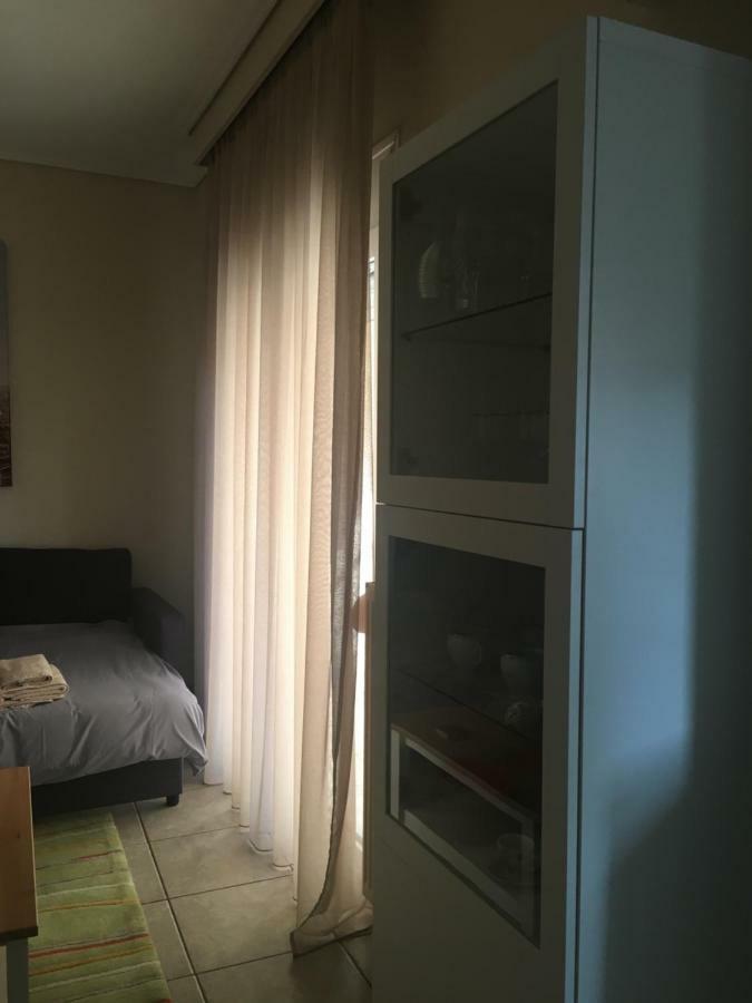 Cozy And Quiet Mini City Apartment Trikala  Bagian luar foto